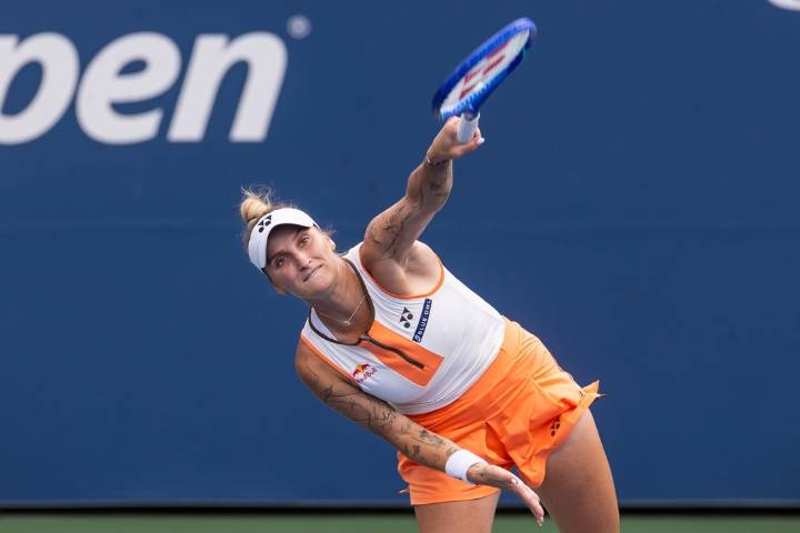 Deadspin | Marketa Vondrousova knocks off No. 7 Jasmine Paolini at U.S. Open