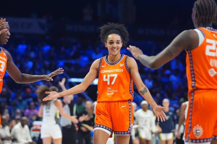 Leila Lacan scores 22 and Connecticut posts 101-95 win over Wings, playing without Bueckers – Hartford Courant