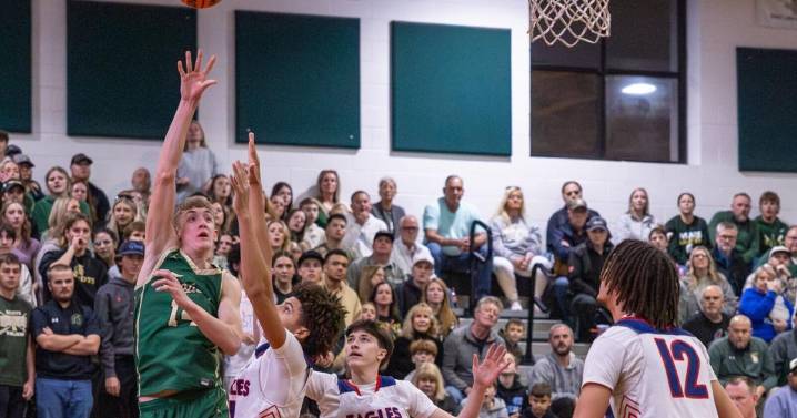 Former Bandys basketball standout named to Lenoir