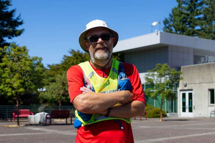 1,400 miles, 52 days and 6 pairs of shoes later, Oregon college president raises thousands for students