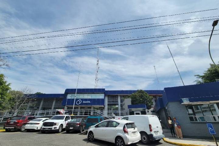 Siapa busca contratar empresa para actualizar padrón de usuarios