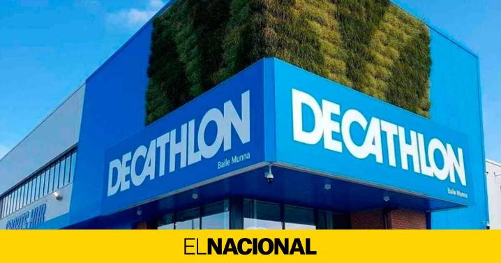 Decathlon tiene una barbacoa portátil que, literalmente, arrasa