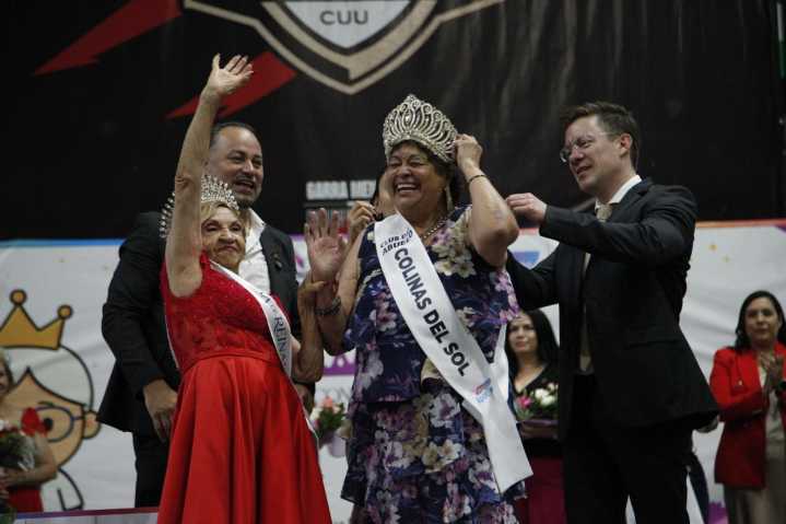 Coronan a Elisa Casares Holguín ganadora de concurso del Municipio “Reina de Reinas” 2025