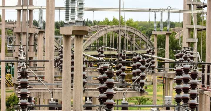 Explosión en la Central Térmica Alto Valle: se originó en una turbina de gas, la explicación de la operadora