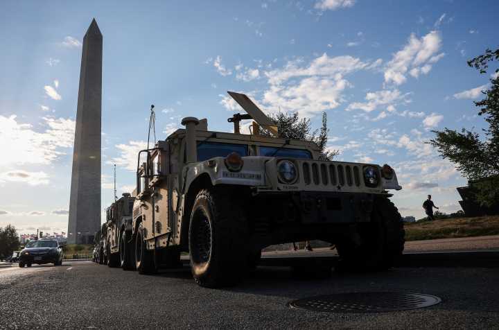 National Guard troops now on DC streets told to maintain presence near National Mall