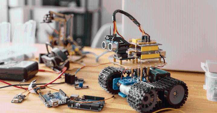 Estudiantes del Quindío llevan su talento en robótica a competencias nacionales
