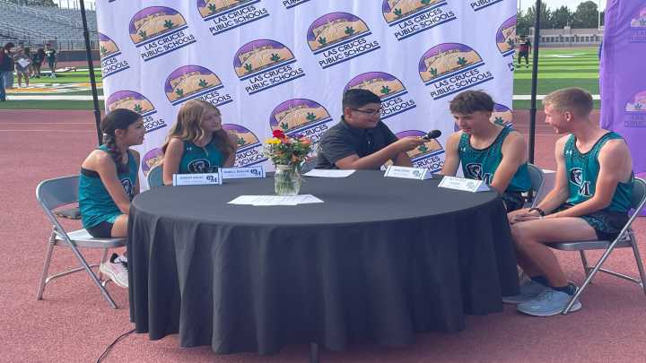 LCPS sports media day: Volleyball, soccer teams aim for repeat titles