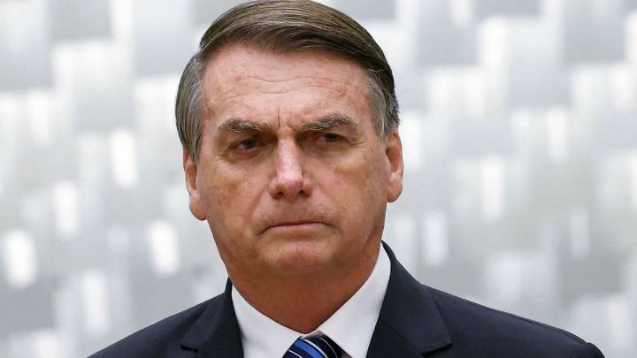 El Supremo Tribunal de Brasil ordenó el arresto domiciliario de Jair Bolsonaro