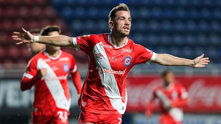 En vivo: Argentinos Juniors y Unión se miden en La Paternal en busca los tres puntos
