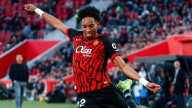 Johan Mojica y 'compañía', advertidos por su entrenador, previo a duelo contra Barcelona