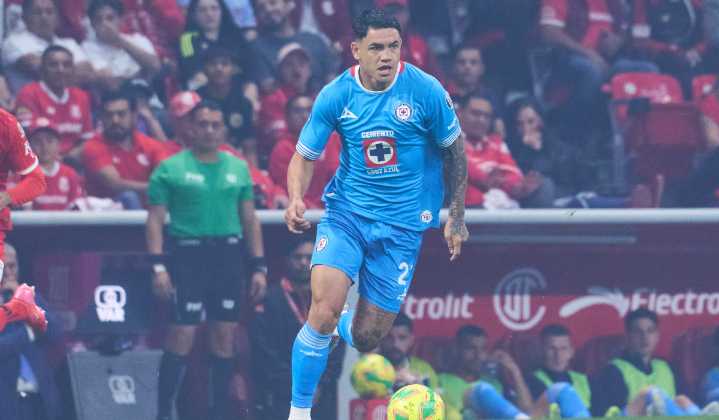 ¡Tiene que liberar una plaza! Cruz Azul vuelve a apostar por el Toro Fernández