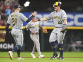 Monasterio's 3-run homer lifts Brewers to 14th straight win, 6