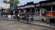 Un incendio en Málaga destroza un supermercado y varios negocios de restauración