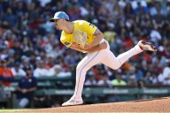 Cubs Urged To Add $21 Million Veteran Hurler After Red Sox Release