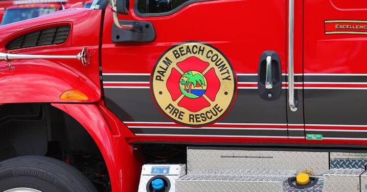 Palm Beach County Fire Rescue says 1 dead after drowning near Boca Raton