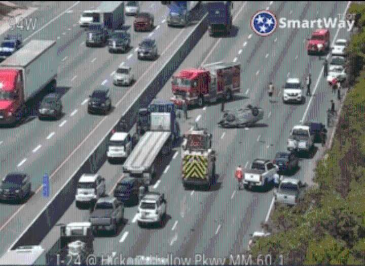 Crash involving overturned vehicle shuts down I