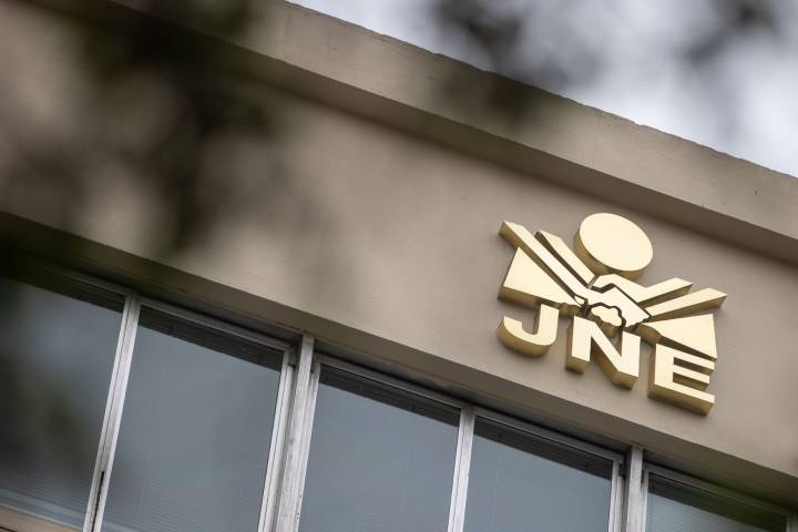 JNE suspende alianza electoral ‘Ahora Nación – Salvemos al Perú’ por procedimientos pendientes en Salvemos al Perú
