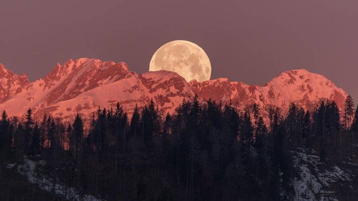 Luna de Esturión y alineación planetaria: cuándo y dónde ver