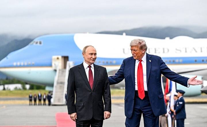 Líderes europeos respaldan encuentro tripartito entre Trump, Putin y Zelenski