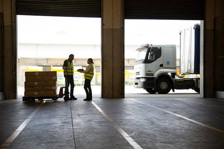 Plymouth Industrial REIT: A Warehouse Giant To Hold, Hoping Buyout Talks Succeed (NYSE:PLYM)
