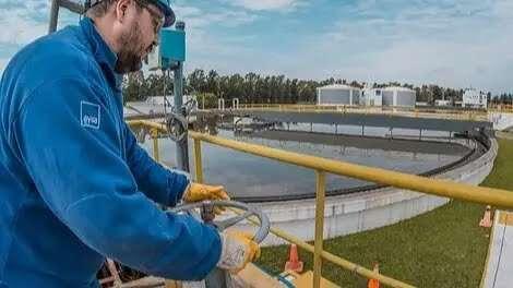 Justicia argentina bloquea decreto de Milei sobre cortes de agua