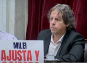 Castillo a Francos: "A ustedes se les cayó el relato"