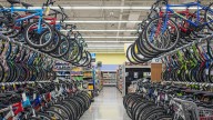 Supermercados liquidan bicicletas desde $121.491 y hasta 38% de descuento