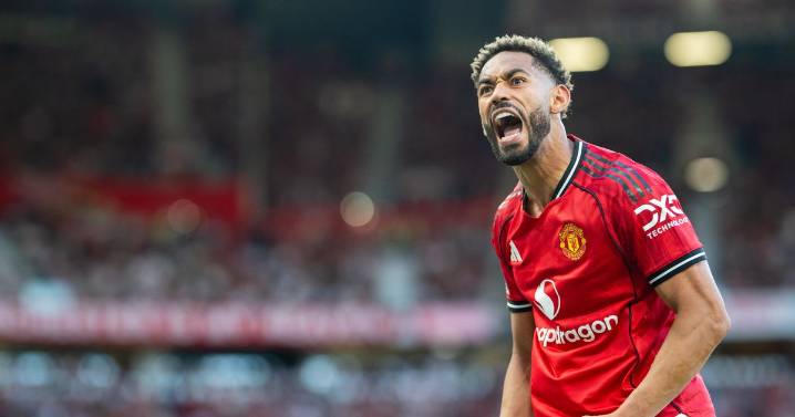 Manchester United reaction says it all as Alejandro Garnacho statement is made