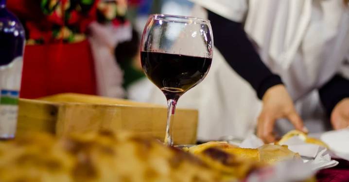 Aguinaldo de Fiestas Patrias 2025: Cuándo lo pagan, quiénes lo reciben y de cuánto es el monto