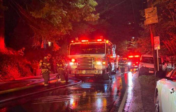 Bellevue house fire kills 1