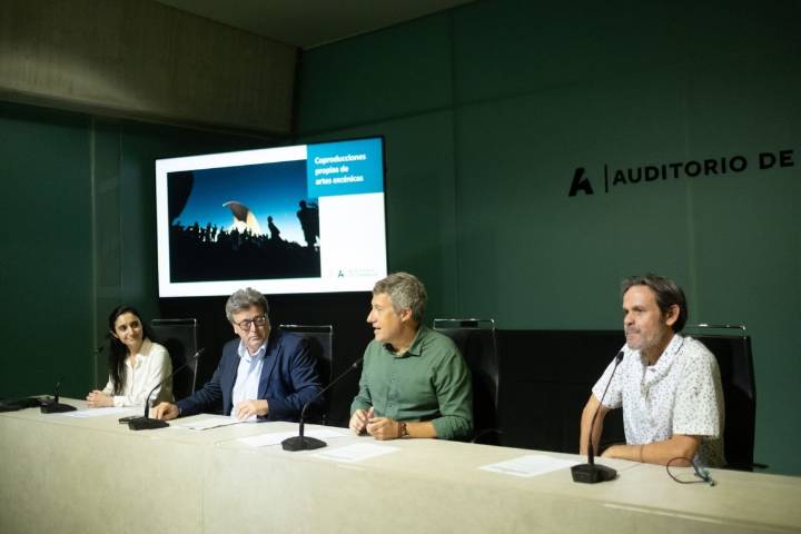 El Auditorio de Tenerife inicia sus coproducciones con ‘Peces borrosos’ y ‘Libros cruzados’