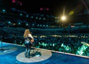 Grammy-winning country star cancels shows due to injury: ‘A scary feeling’
