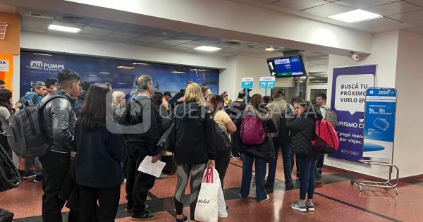 Paro de controladores aéreos: conocé hasta cuándo durará la medida