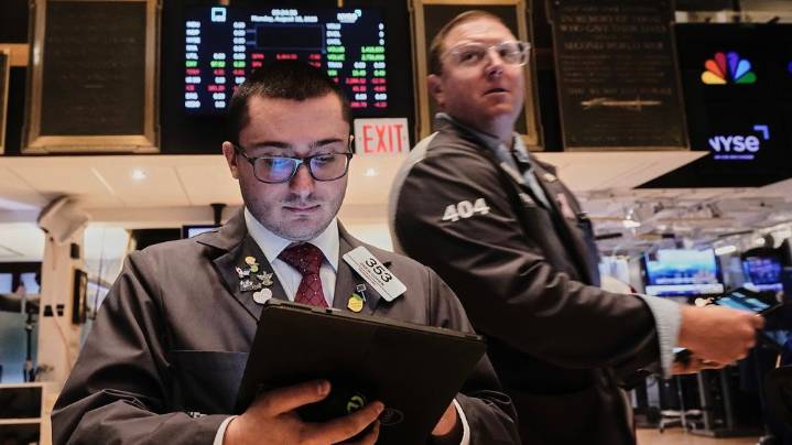 Wall Street edges higher and pushes S&P 500 to another record