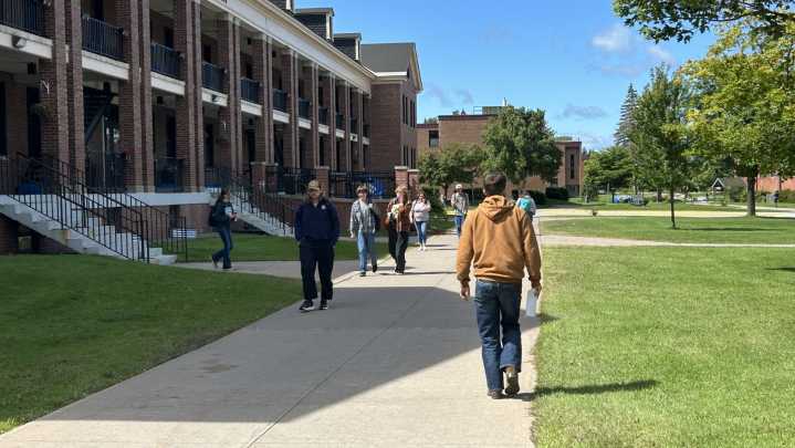 Welcome back: Classes get underway at LSSU for new school year