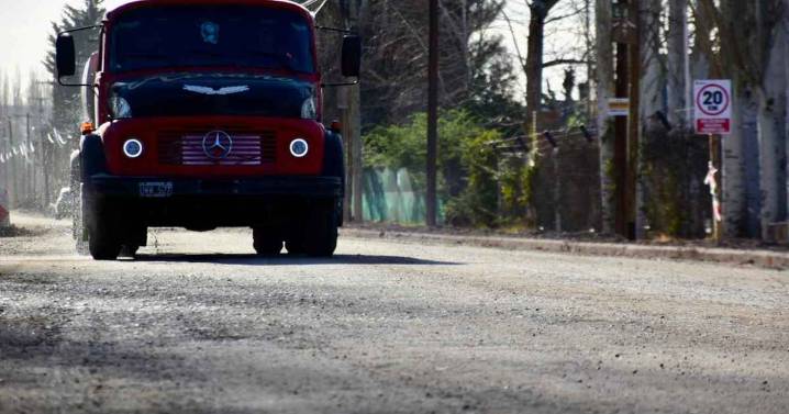 Asfalto en Neuquén: Chivilcoy se pavimenta y estará lista en 20 días