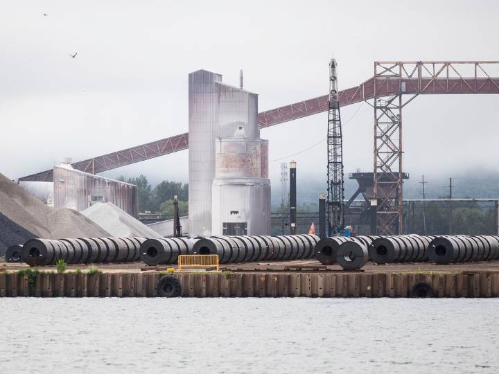 Canadian steelmakers need to focus on domestic market