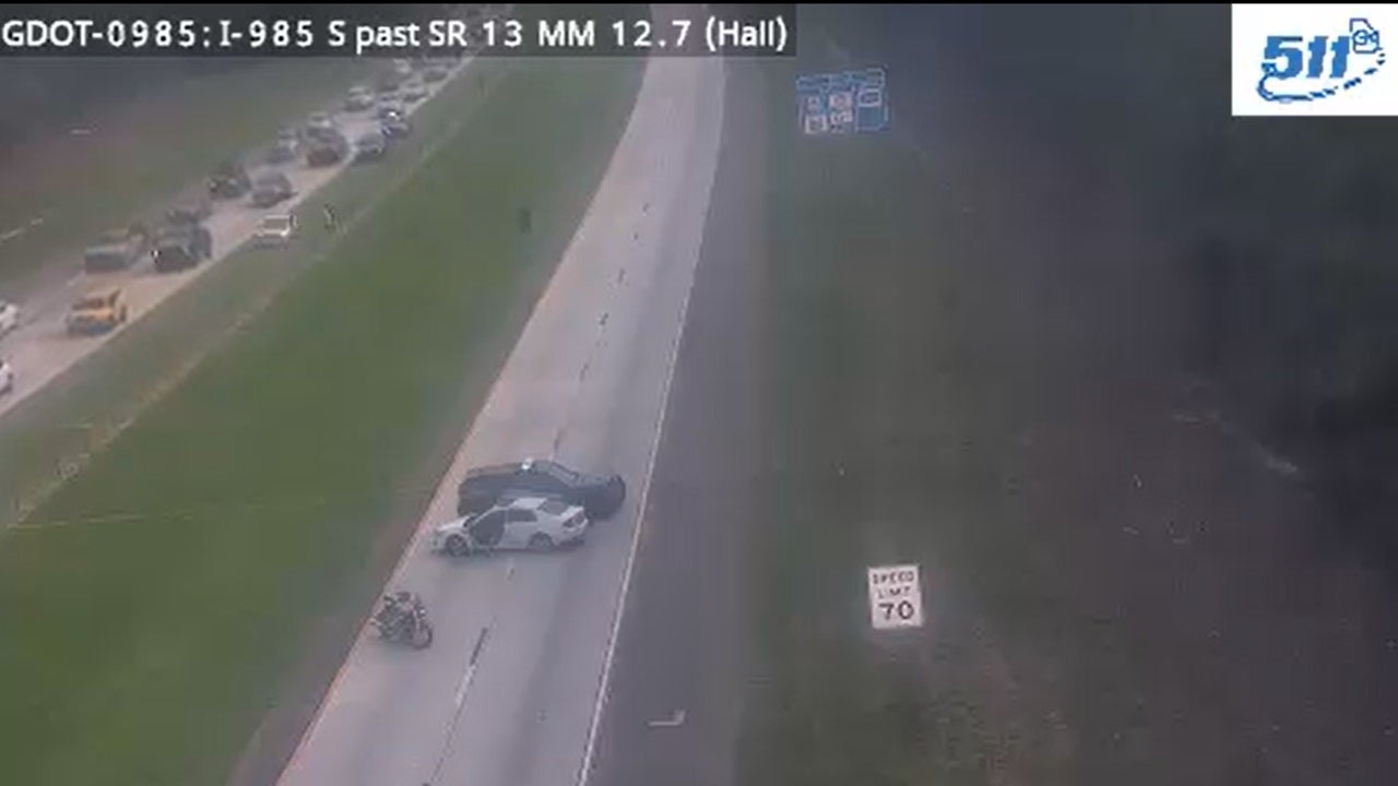 All lanes of I-985 SB closed in Flowery Branch