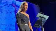 María de Valdés, nadadora, campeona del mundo en aguas abiertas: "Navia me devolvió la ilusión por nadar"