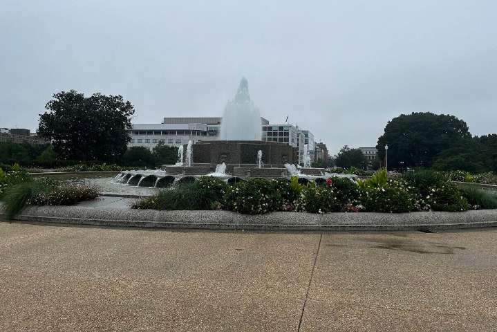 Working Capital: Millions take in her work, touring the US Capitol grounds