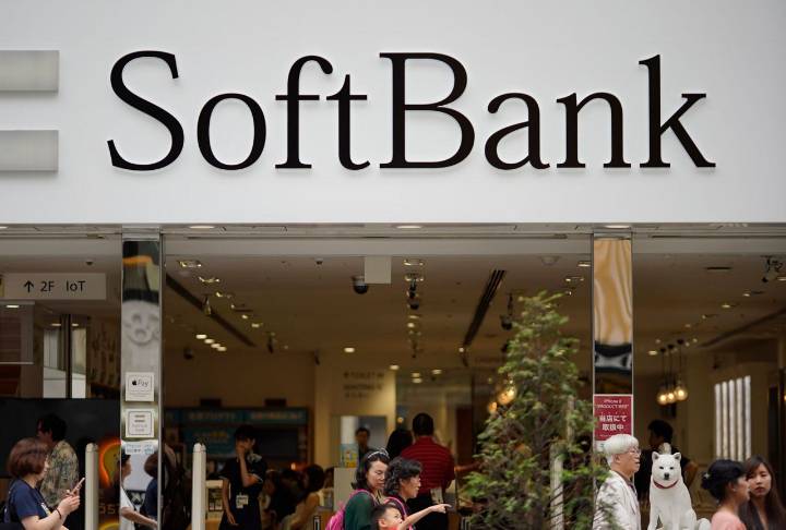 Japan tech giant SoftBank Group sees better fortunes on surging AI stocks