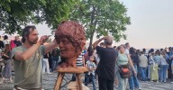 Daniel Guedella, el creador de homenajes móviles a bustos de figuras del flamenco