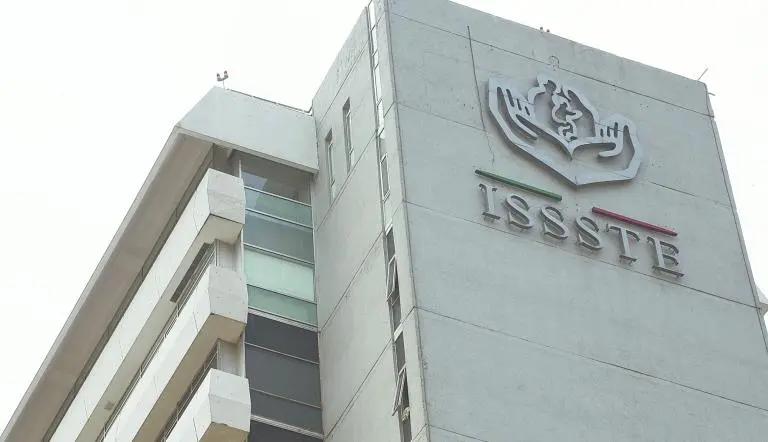 Jueza procesa a ocho funcionarios de la JFCA por fraude al ISSSTE