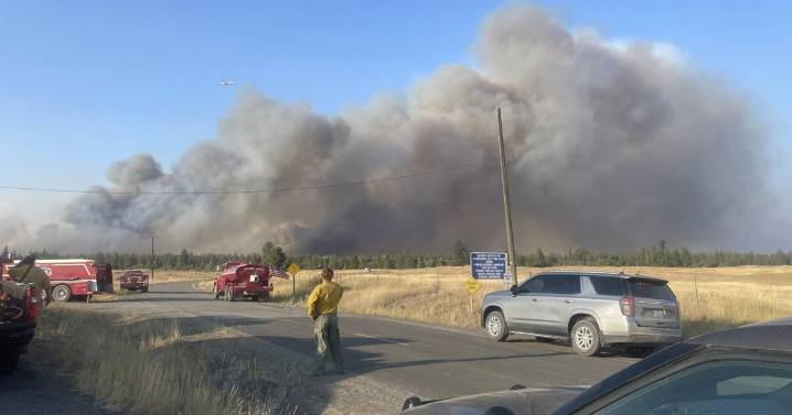 Evacuation alerts near Reardan as Crescent Road Fire moves towards Spokane River