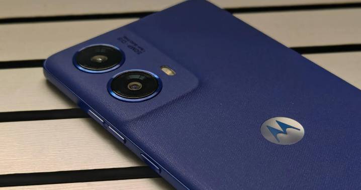Este celular Motorola de gama media es el más DESEADO del 2025 por su almacenamiento, cámara HD y batería