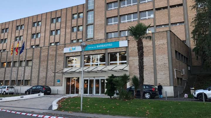El brote de salmonelosis en Barbastro (Huesca) deja ya siete personas hospitalizadas y 424 afectados