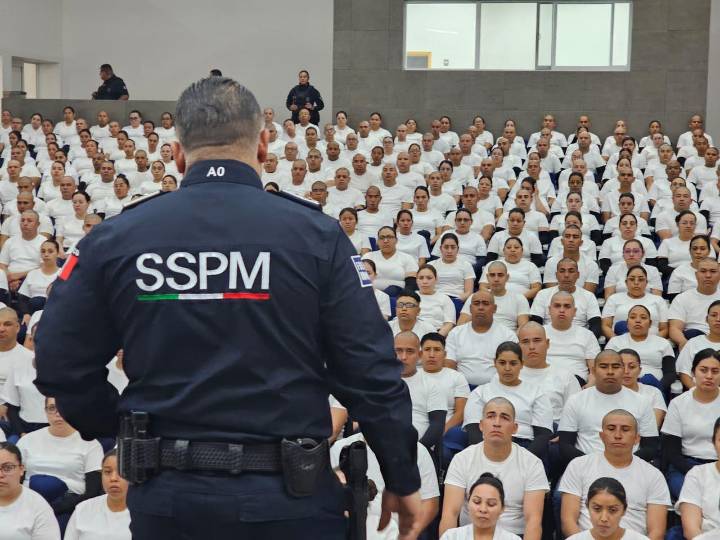 Graduarán esta semana 300 nuevos policías municipales; se requieren 100 para nuevo distrito