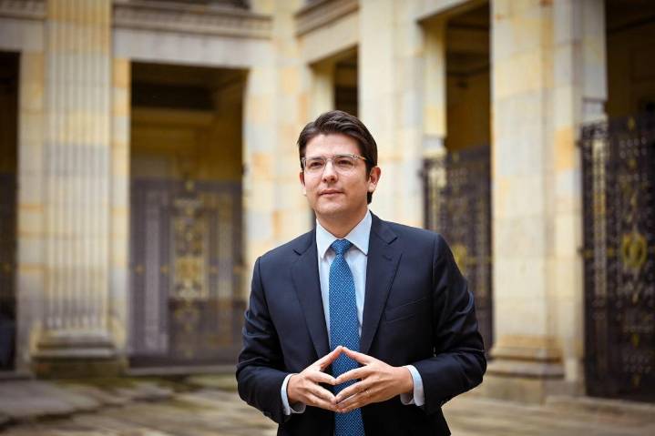 Así reaccionaron los precandidatos presidenciales