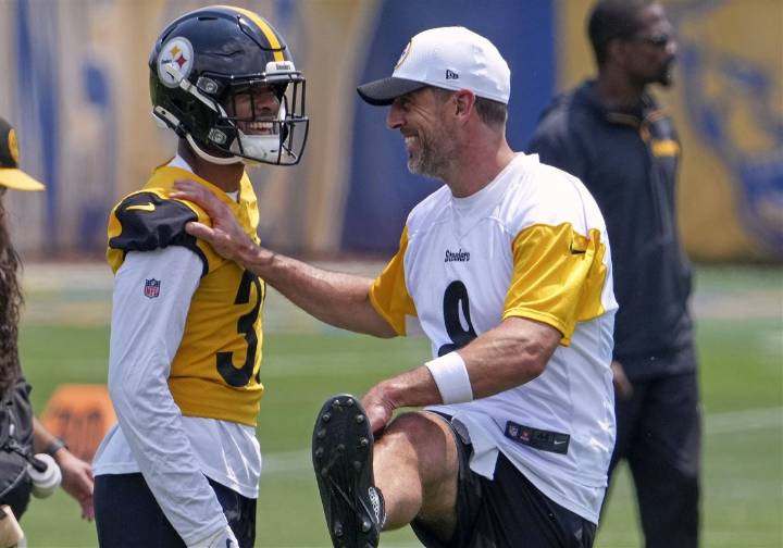 If Ben Roethlisberger is right about Aaron Rodgers, all bets are off for Steelers