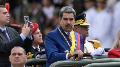 Maduro despliega 4.5 millones de milicianos tras "amenazas" de Estados Unidos